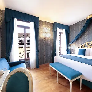 https://residenza-fiore.hotelslidodijesolo.com